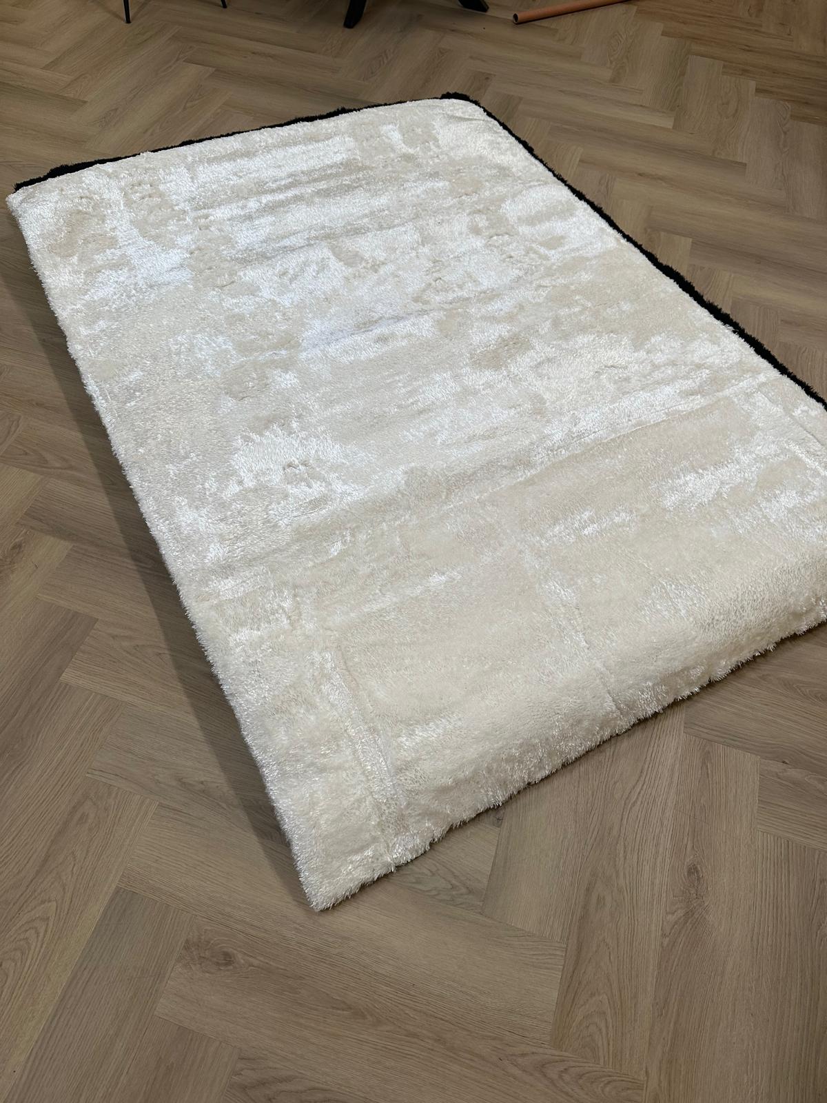 Vloerkleed Shinny div kleuren