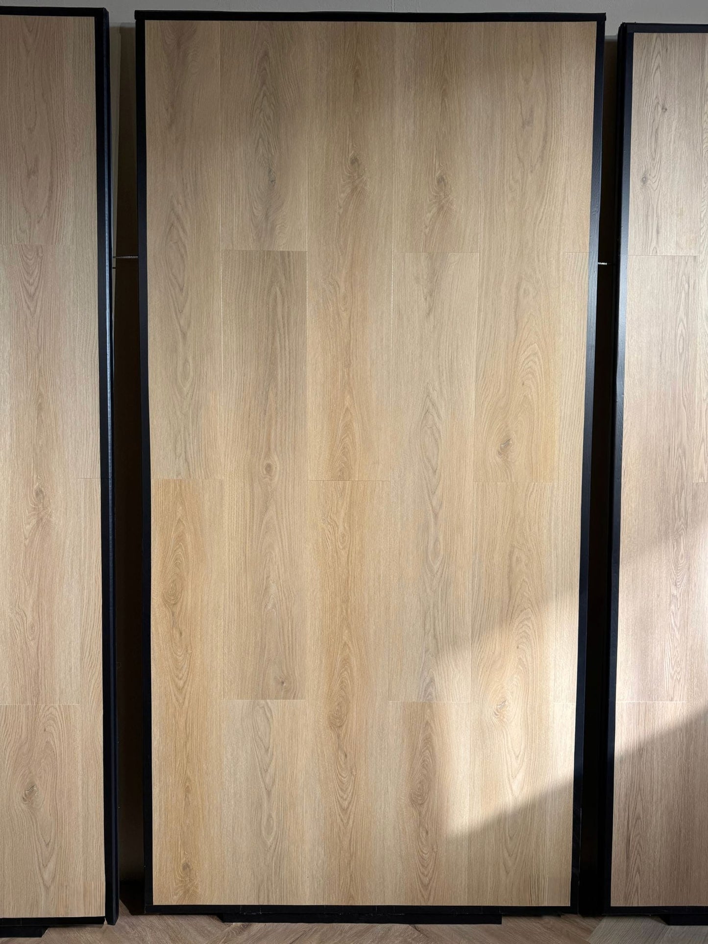 Demonte series eiken beige plank PVC klik