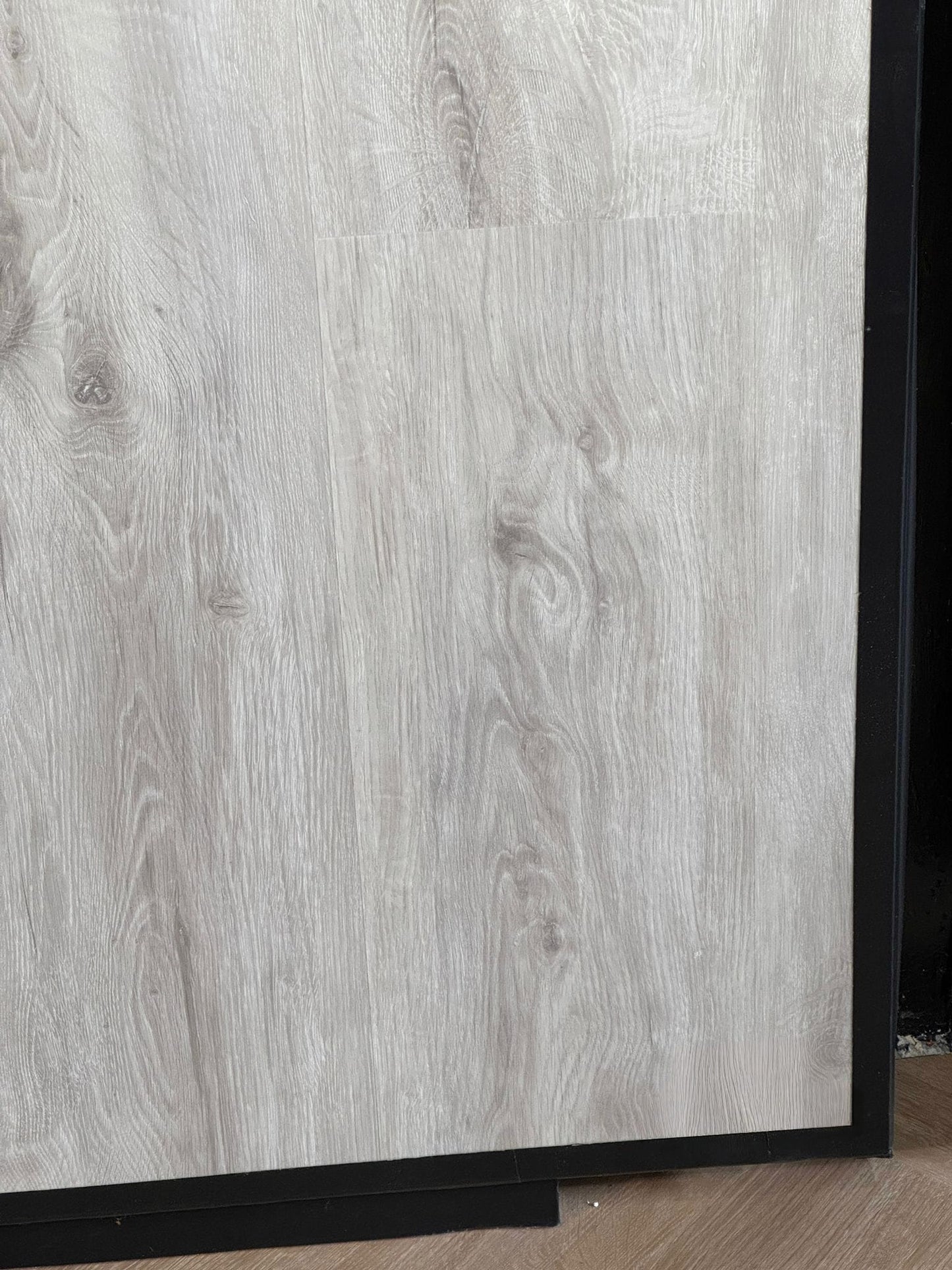 Ophira series greige eiken plank PVC klik