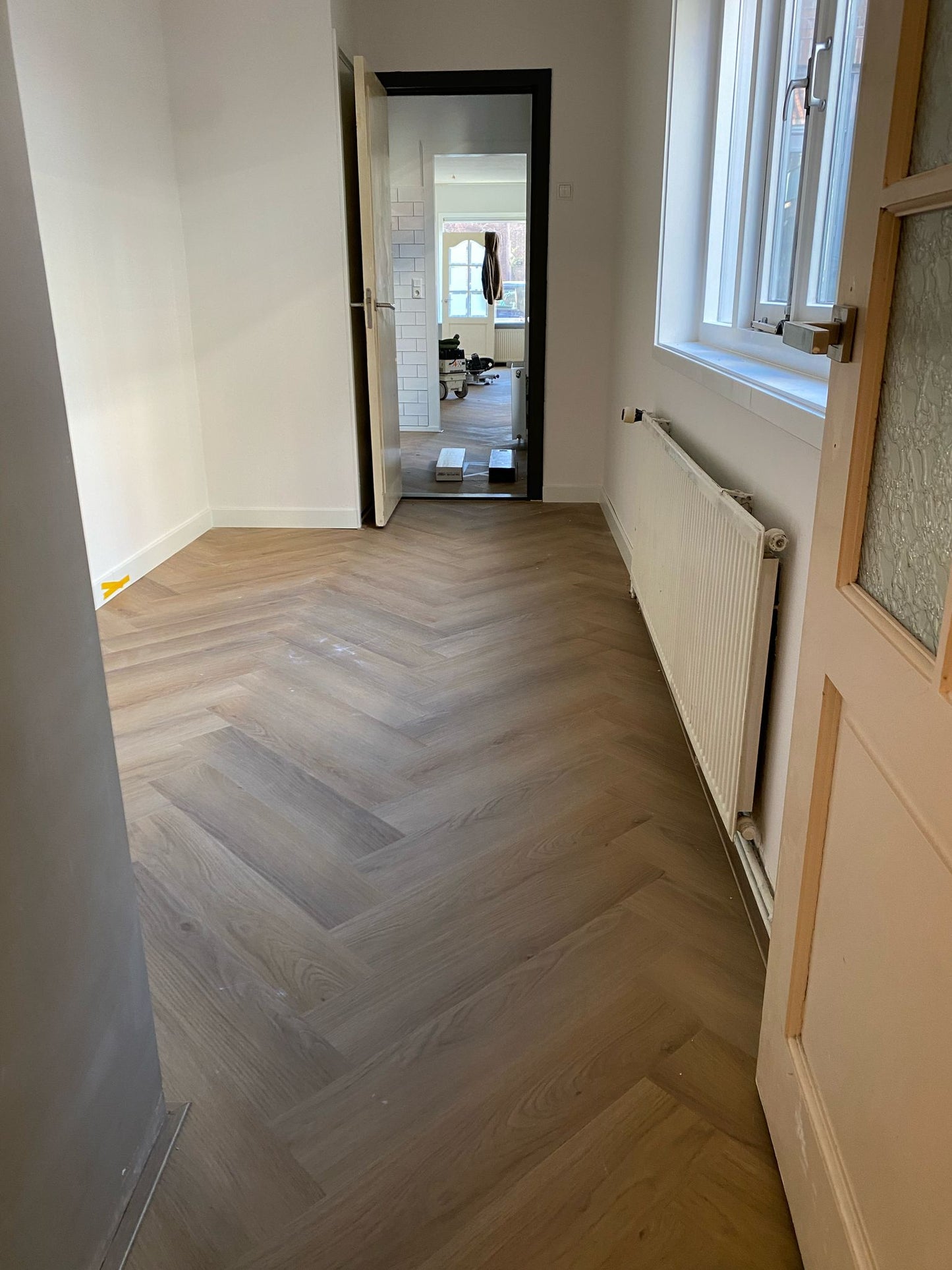 Demonte series eiken beige visgraat PVC Klik